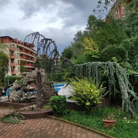 солнечная студия на солнечном берегу Sunny Studio On Sunny Apartament